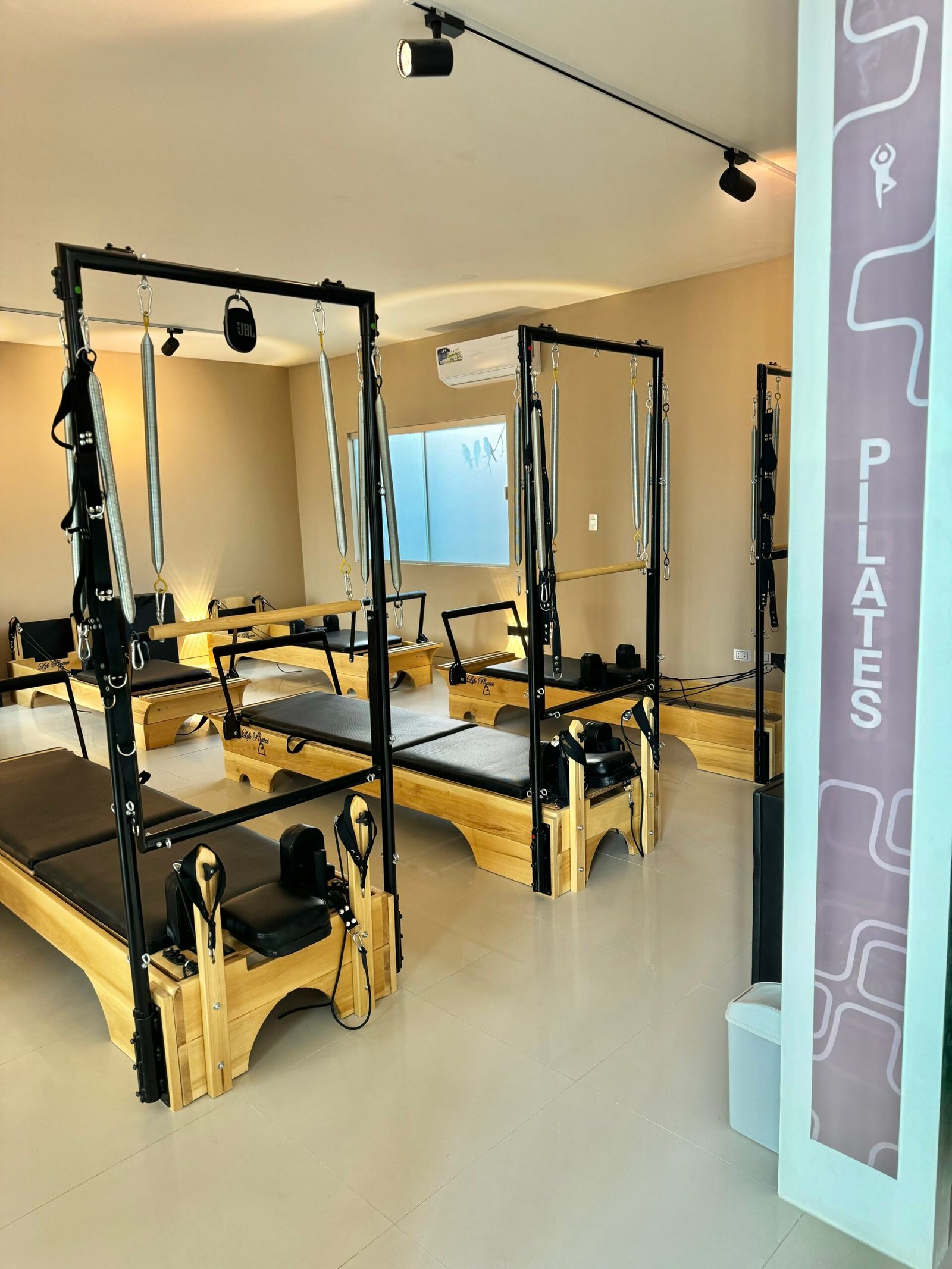 Salon de pilates en 50+ Wellness Center