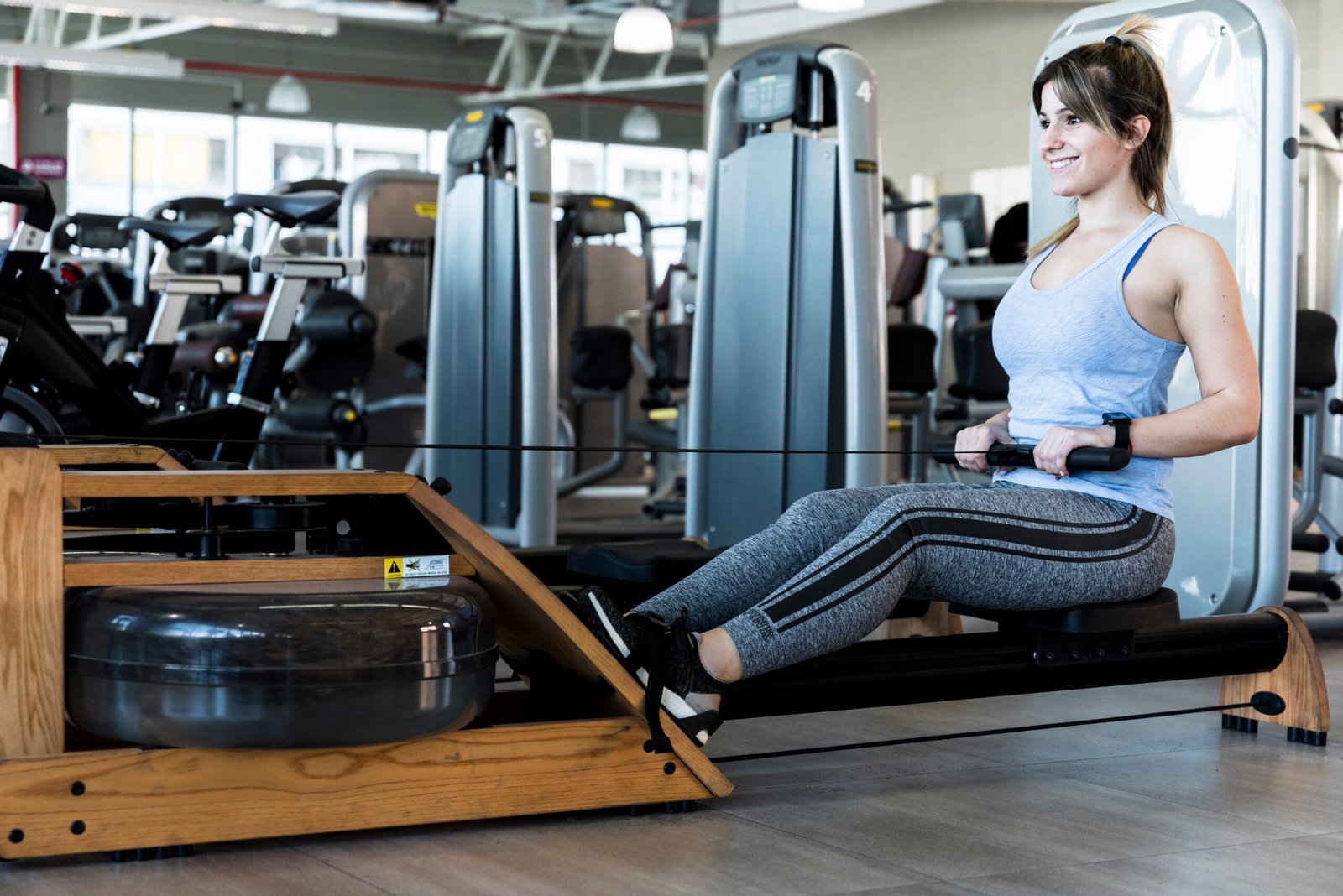 ejercicios de fortalecimiento muscular con aparatos