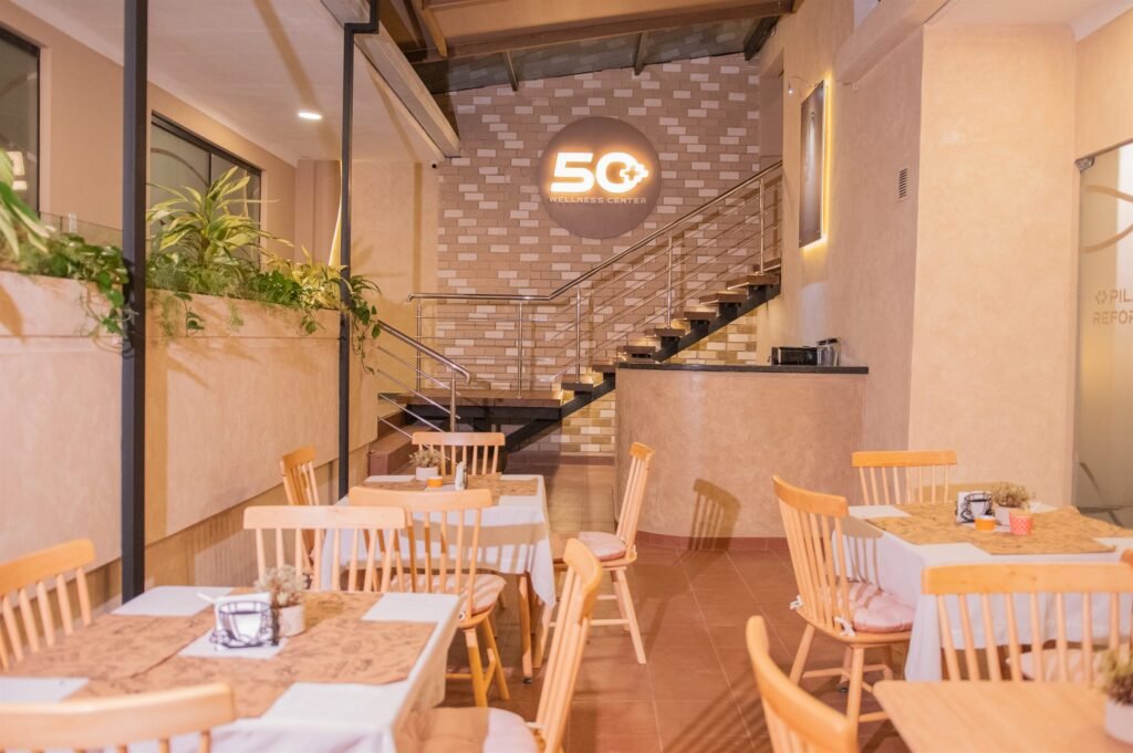 Café del Patio, la cafetería de 50 Wellness Center